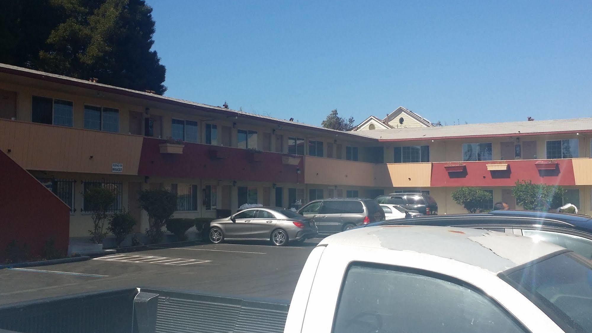 Travel Inn Oakland Esterno foto